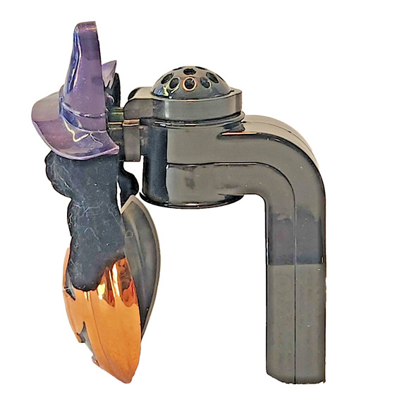 Bath Body Works Light Up Black Cat in Pumpkin Jack-o-Lantern Wallflower Plug-In - Picture 5 of 6